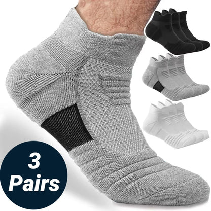 3 Pairs Men's Anti-Slip Football Socks - Breathable Soccer Basketball Sports Socks for Running & Hiking 39-45