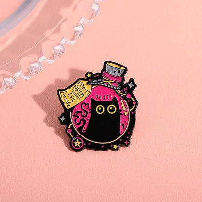 Cute Big-Eyed Black Cat Enamel Pin – Elf Magic Potion Animal Brooch for Halloween Jewelry Gift