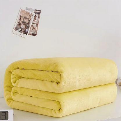 230GSM Coral Fleece Flannel Blanket – Soft Warm Solid Color Bedspread Sofa Throw Faux Fur Plaid Blanket (Blue/Pink)