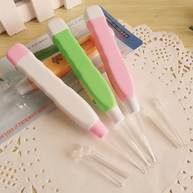 Cartoon LED Earwax Removal Tool Set – Light-Up Ear Pick and Cleaning Spoon for Gentle Ear Care
