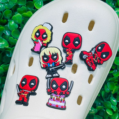 9-15pcs MINISO Marvel Deadpool Shoe Charms – PVC DIY Sandal Accessories for Kids’ Gifts