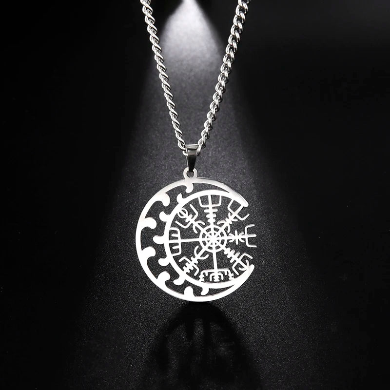 Viking Nordic Rune Compass Necklace – Stainless Steel Triquetra Amulet Pendant Jewelry Gift
