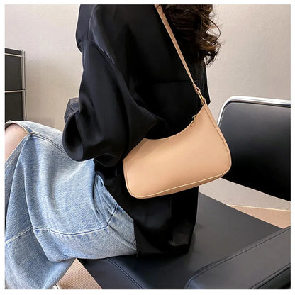 Fashion Solid-Color Handbag – Small Square Stylish Single-Shoulder Bag