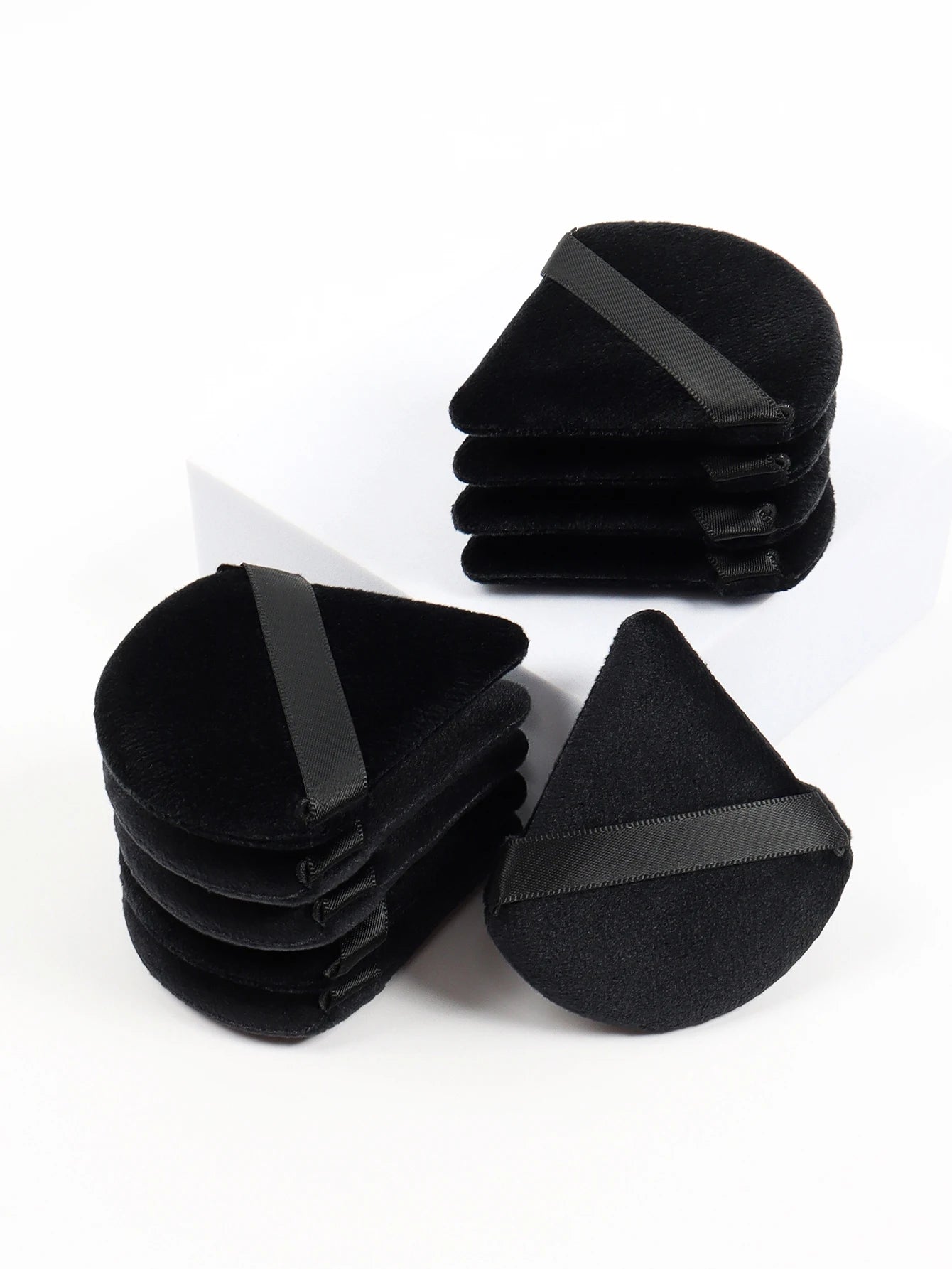 Black Triangle Makeup Puff - Soft Velvet Facial Sponge for Foundation Blending and Cosmetic Application