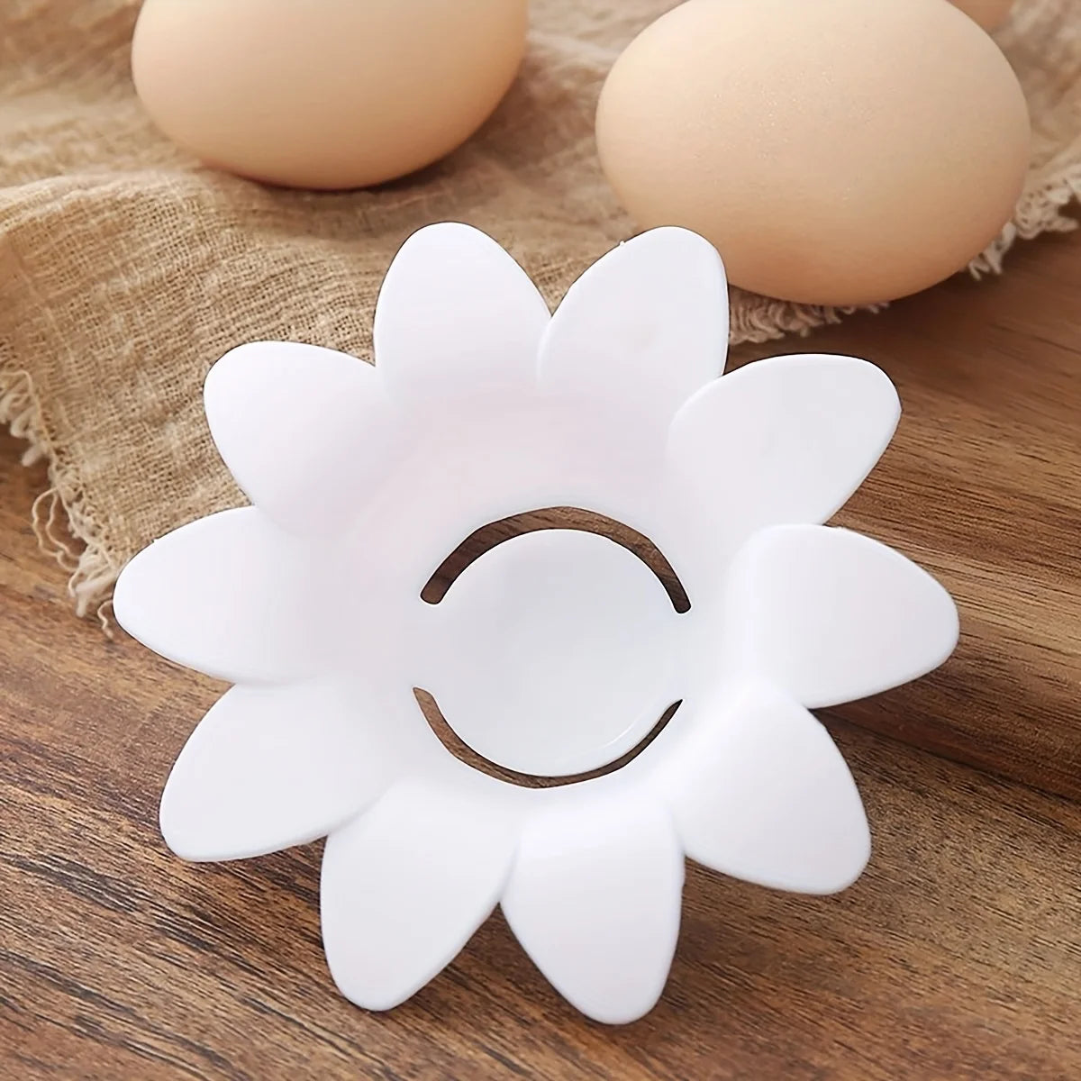 Flower Egg Separator - Cute Kitchen Tool for Separating Egg Whites & Yolks