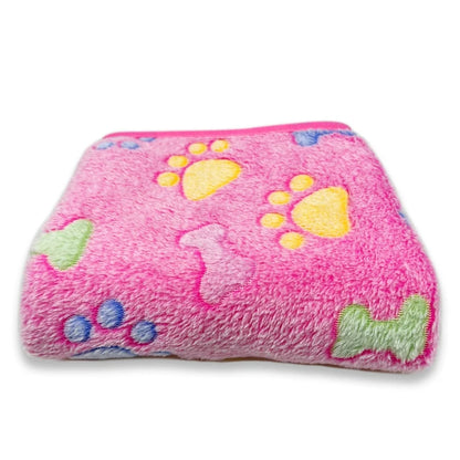Soft Fluffy Pet Blanket - Warm Fleece Dog & Cat Throw with Cute Paw Print Design for Puppies and Kittens