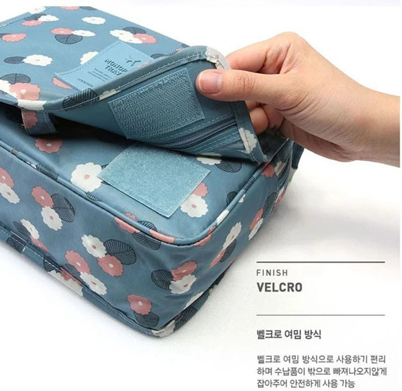 Waterproof Hanging Travel Makeup Bag – Bathroom Cosmetic Organizer for Men & Women