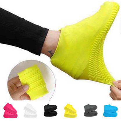 Waterproof Silicone Shoe Covers – Non Slip Reusable Overshoes for Rainy Days, Boot Protectors in S/M/L