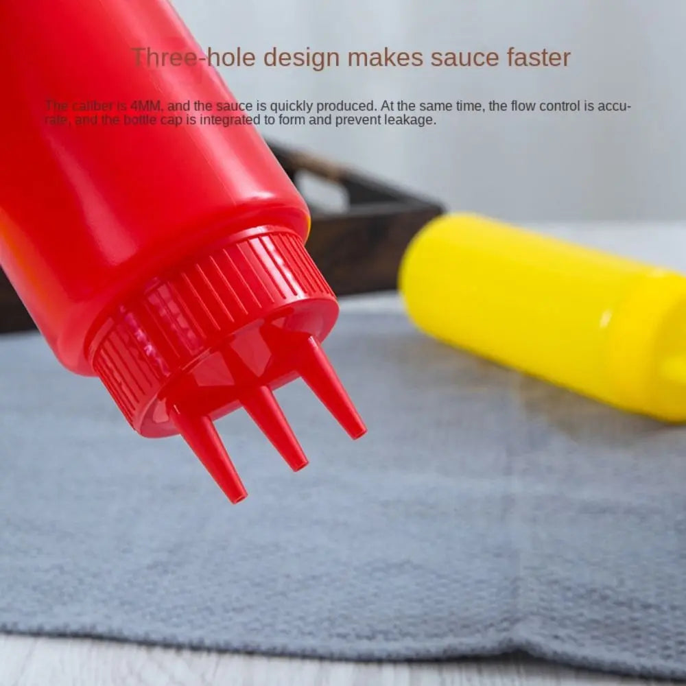 Plastic Squeeze Sauce Bottle – Graduated Jam & Salad Container with 3 Nozzles