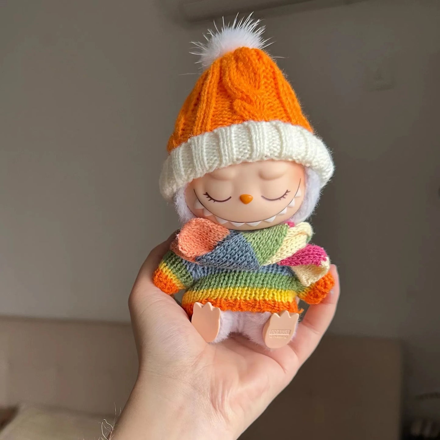 17cm Labubu Plush Doll Clothes – Macaron Outfit, Hair Accessories, DIY Clothing for V1 V2 Dolls & Kids Gift