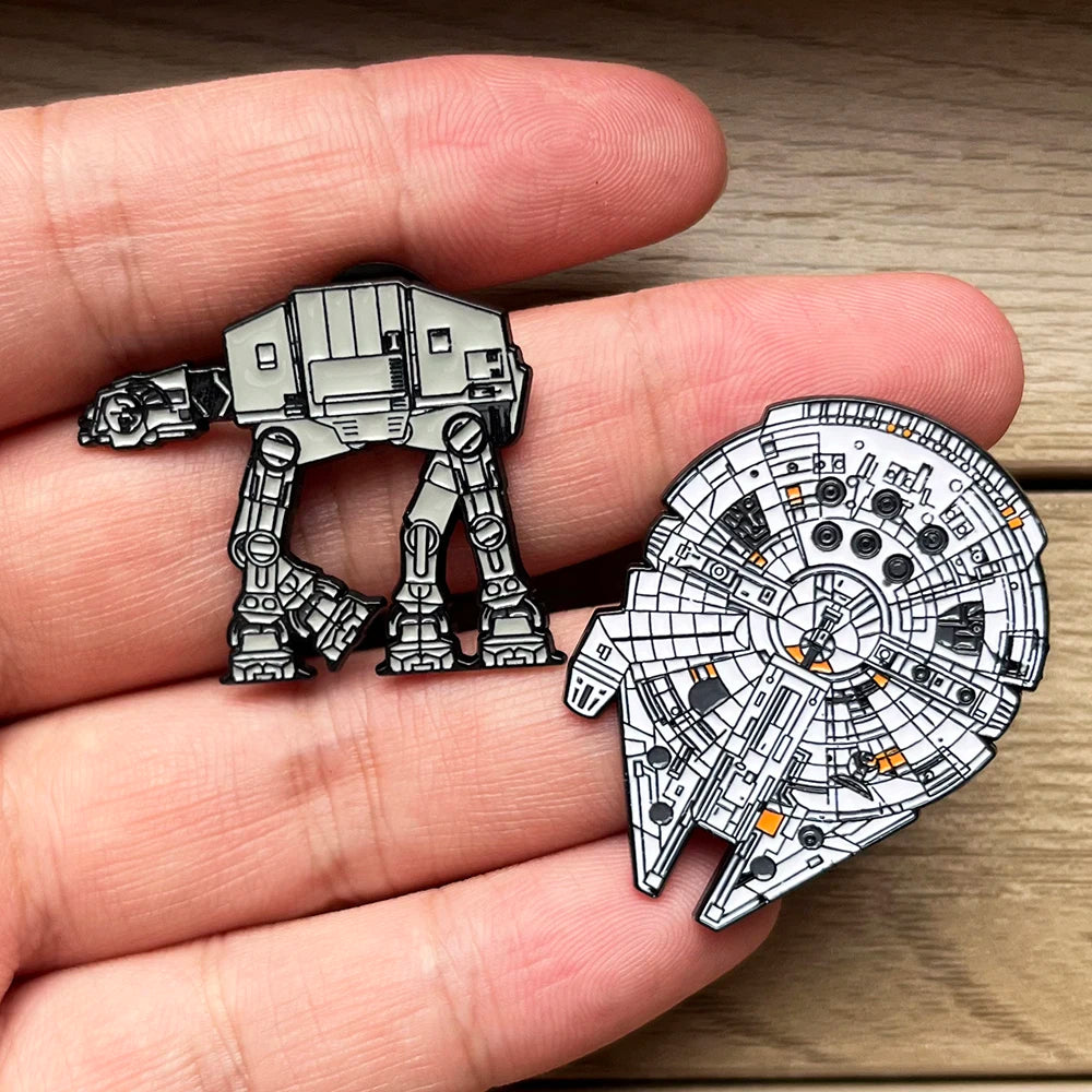 5-Piece Fantasy Lord Enamel Pin Set - Cartoon Character Brooches & Decorative Lapel Badges for Bags and Backpacks