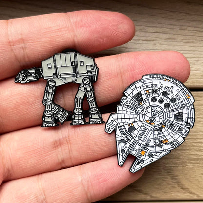 5-Piece Fantasy Lord Enamel Pin Set - Cartoon Character Brooches & Decorative Lapel Badges for Bags and Backpacks