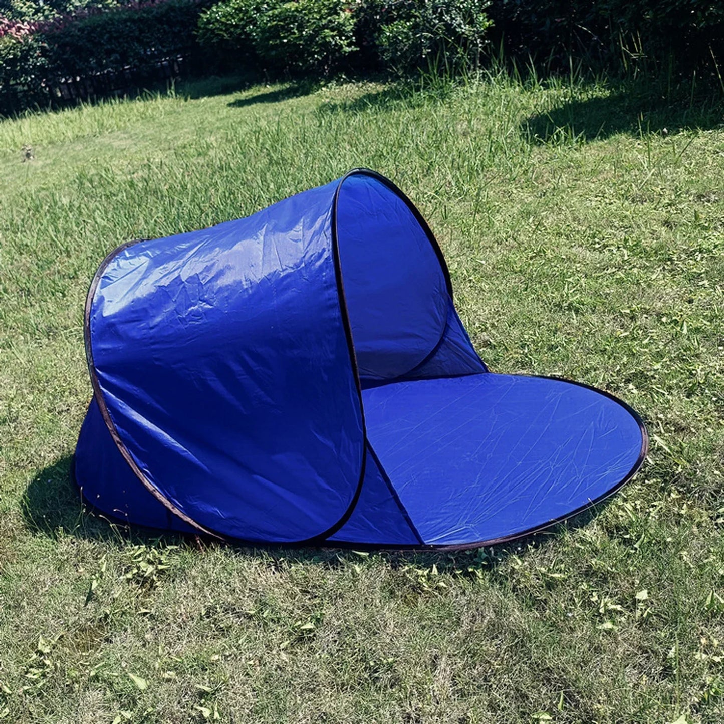Enjoy the Sun Safely with UV-Proof Beach Tent - Automatic Instant Pop-Up Sunshelter for Baby and Kid, Portable Water-Resistant Camping Sun Shelter