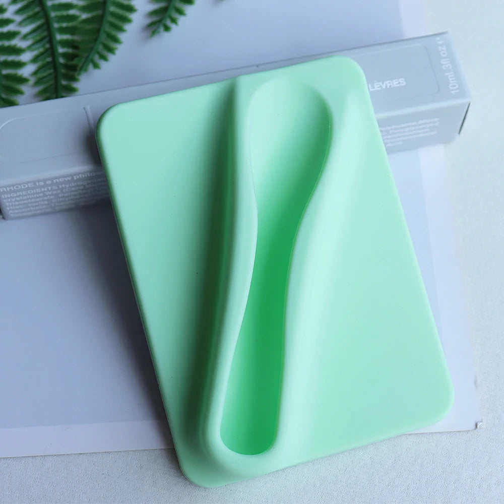 Silicone Lipstick Clip & Card Holder for Phone Case – Anti-Fall Lip Gloss Holder with Kickstand, Liquid Silicone Mobile Case