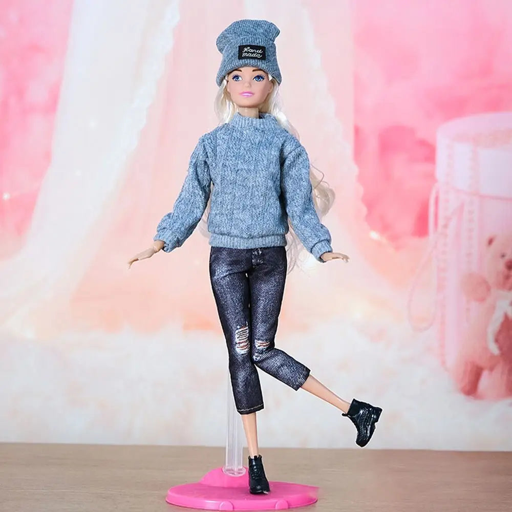1/6 Doll Winter Fashion Outfit – Handmade Sweaters, Pants & Hats for 29–32cm Dolls