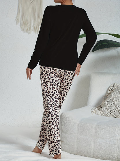 Leopard Print Long Sleeve Pajama Set with Heart Pattern – Women's Cozy Sleepwear