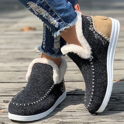 Cozy Winter Warmth Shoes - Plush Lined, Thermal Insulation, Slip-On Round Toe Outdoor Walking Shoes for Cold Weather