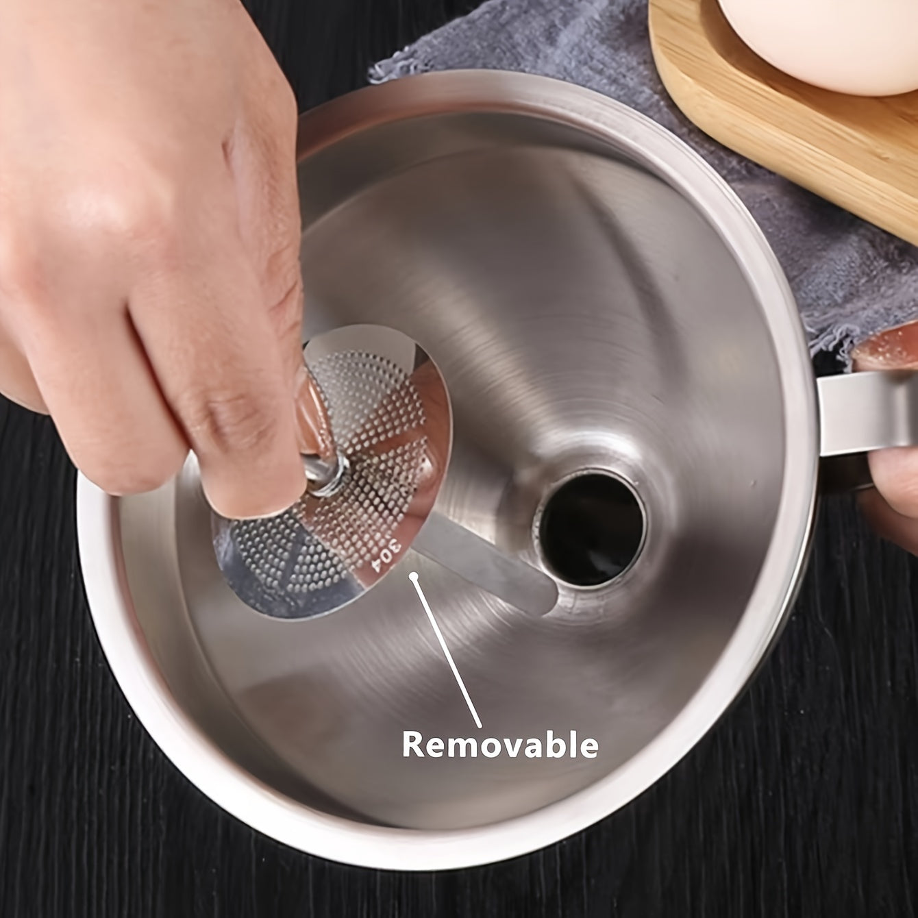 Large 304 Stainless Steel Funnel - Easy Oil Strainer with Filter Screen, Leak-Resistant Kitchen Essential for Cooking and Baking - Eid Al-Adha Mubarak Gift Idea