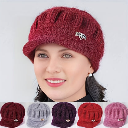 Cozy Fleece-Lined Winter Beanie for Women - Warm Knit Cap with Star Decor, Ideal for Christmas & Cold Weather