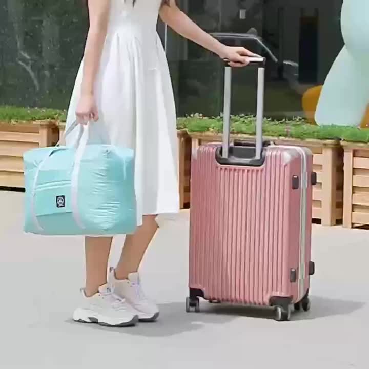 Travel Storage Bag – Portable and Lightweight, Large Capacity Shoulder Bag – Foldable Luggage for Outdoor and Travel Supplies
