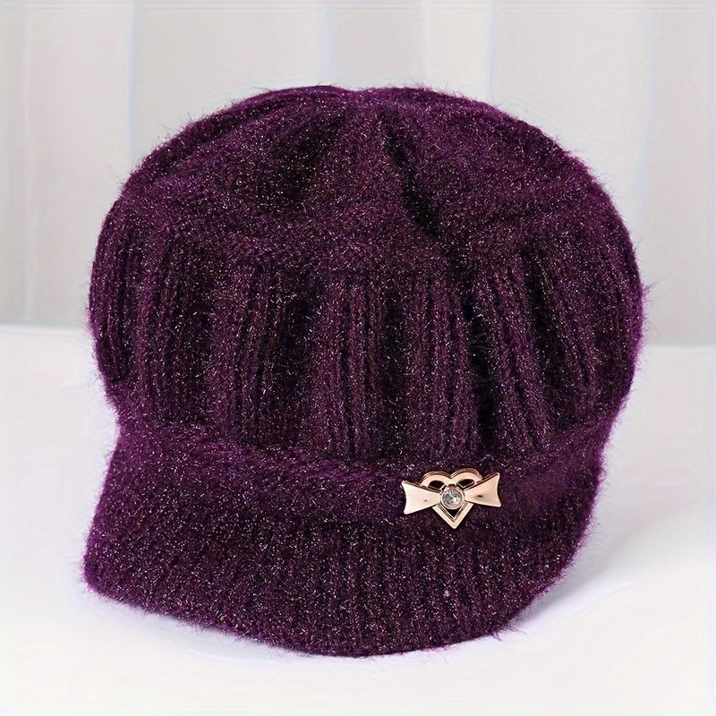 Cozy Fleece-Lined Winter Beanie for Women - Warm Knit Cap with Star Decor, Ideal for Christmas & Cold Weather
