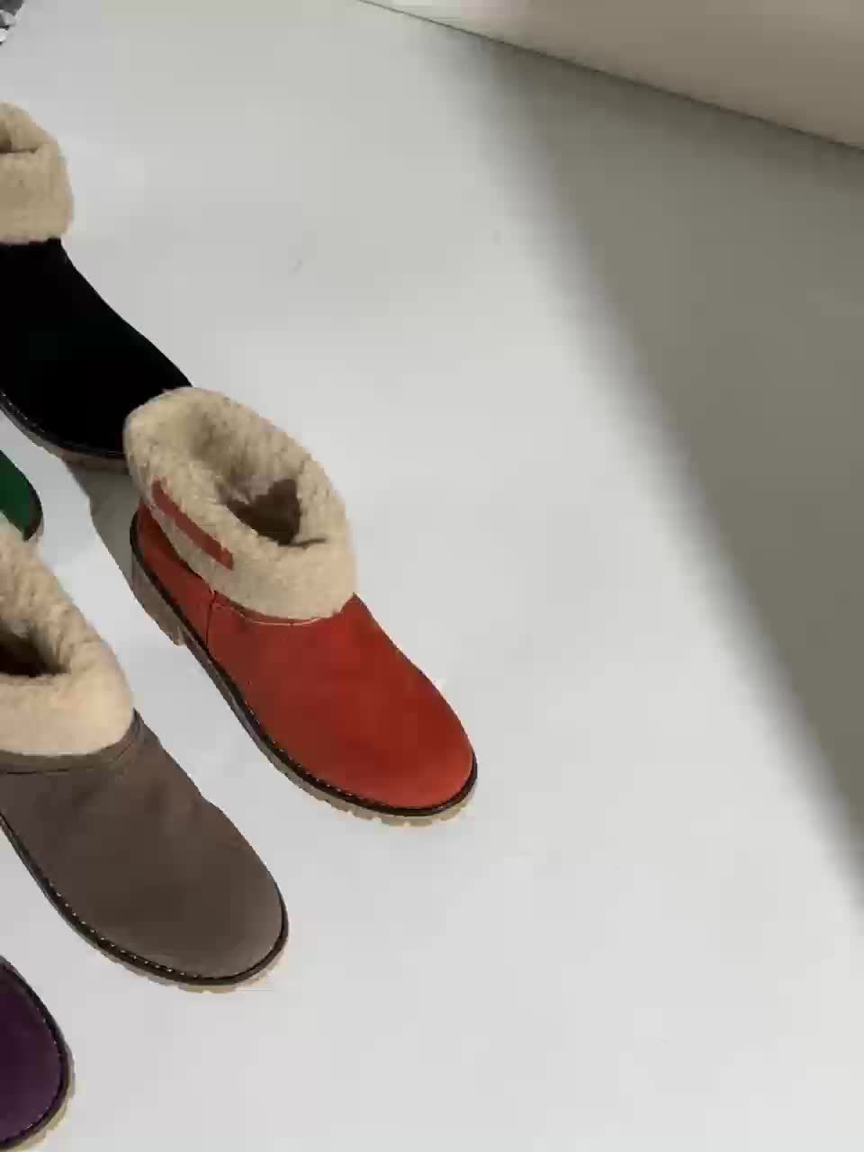 Women's Chunky Heel Slip-On Ankle Boots - Plush Lined for Comfort and Warmth